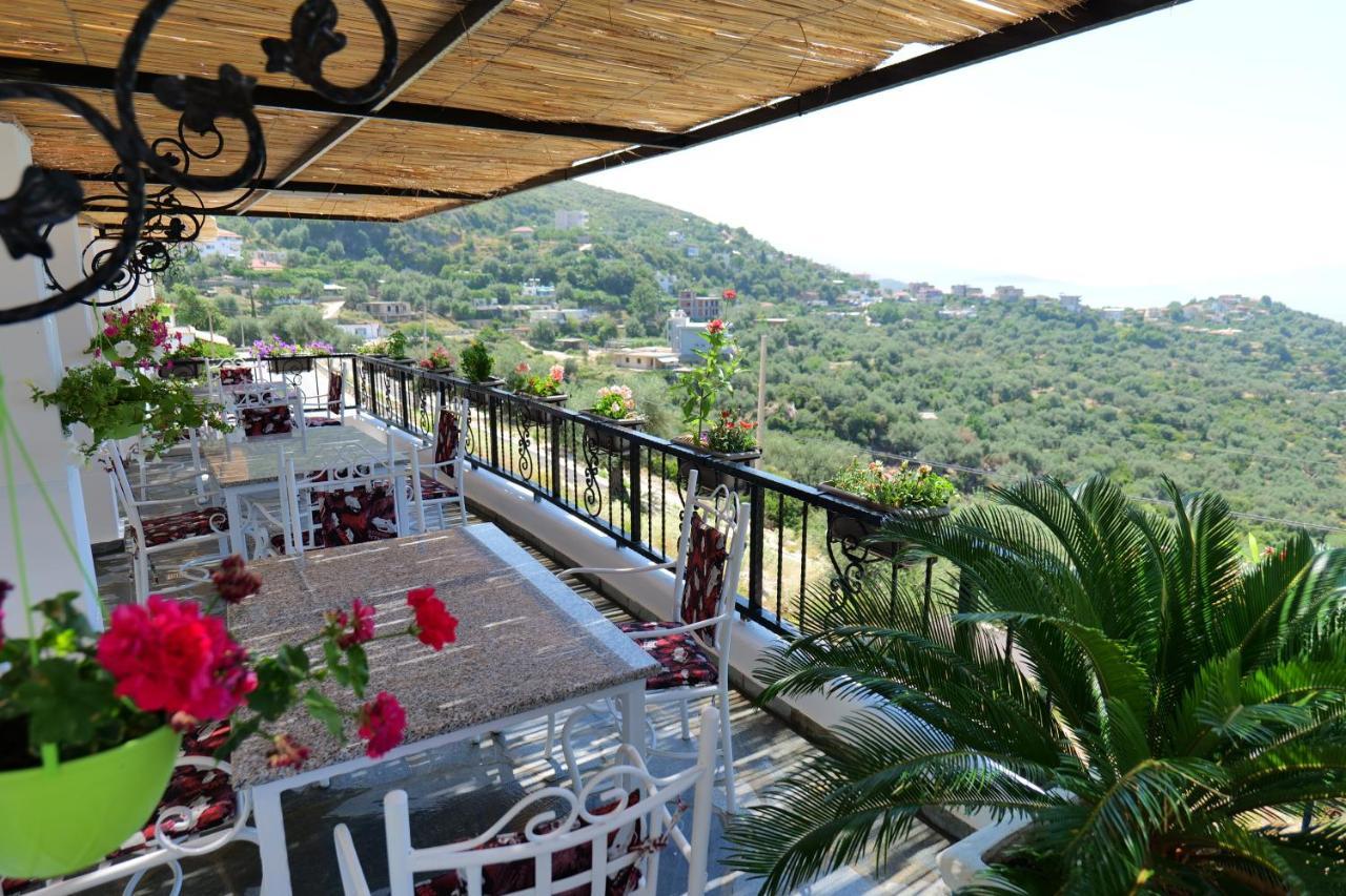 Bed and Breakfast Vila Panorama Piqeras Экстерьер фото