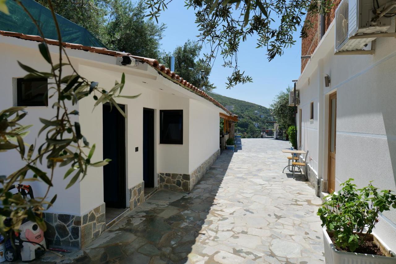 Bed and Breakfast Vila Panorama Piqeras Экстерьер фото