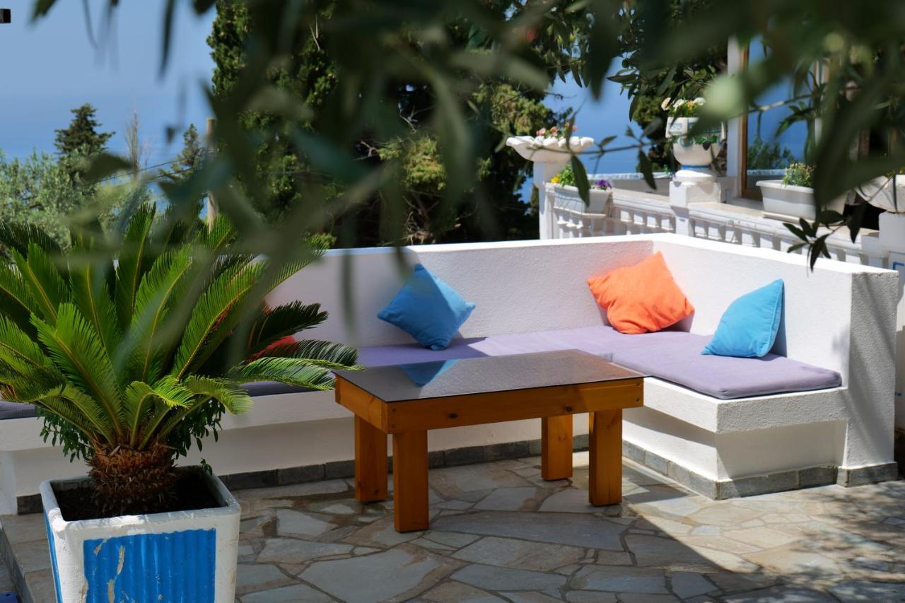 Bed and Breakfast Vila Panorama Piqeras Экстерьер фото