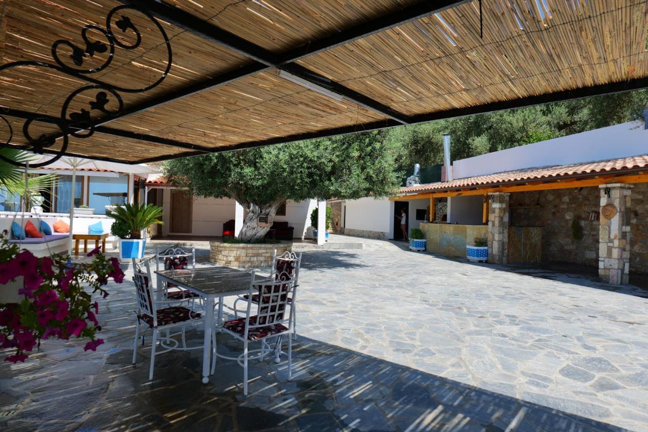 Bed and Breakfast Vila Panorama Piqeras Экстерьер фото