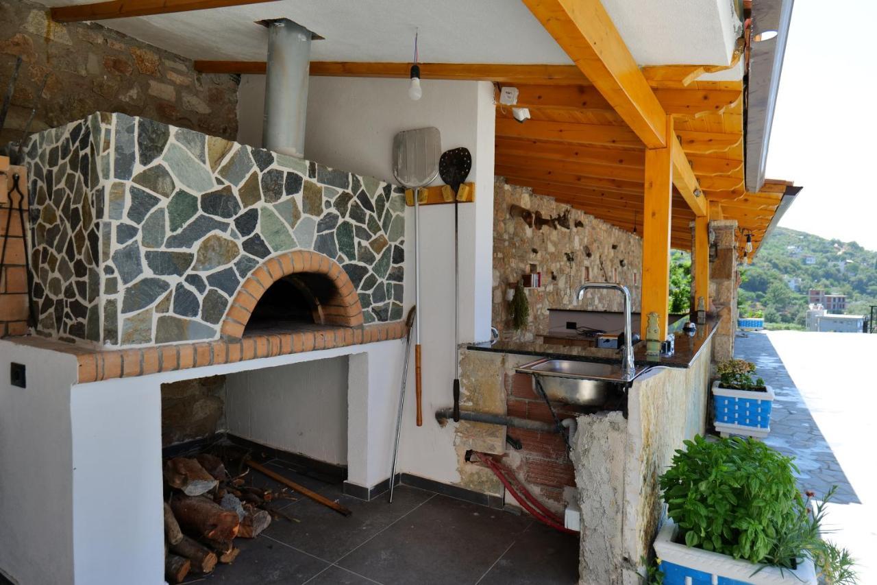 Bed and Breakfast Vila Panorama Piqeras Экстерьер фото