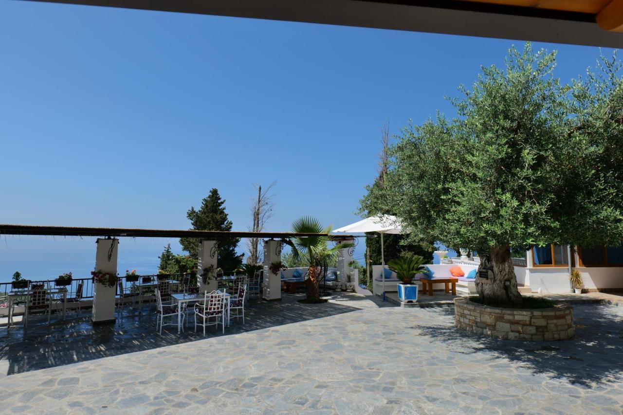 Bed and Breakfast Vila Panorama Piqeras Экстерьер фото
