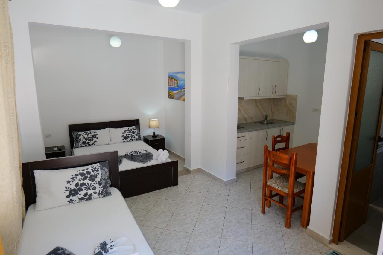 Bed and Breakfast Vila Panorama Piqeras Экстерьер фото