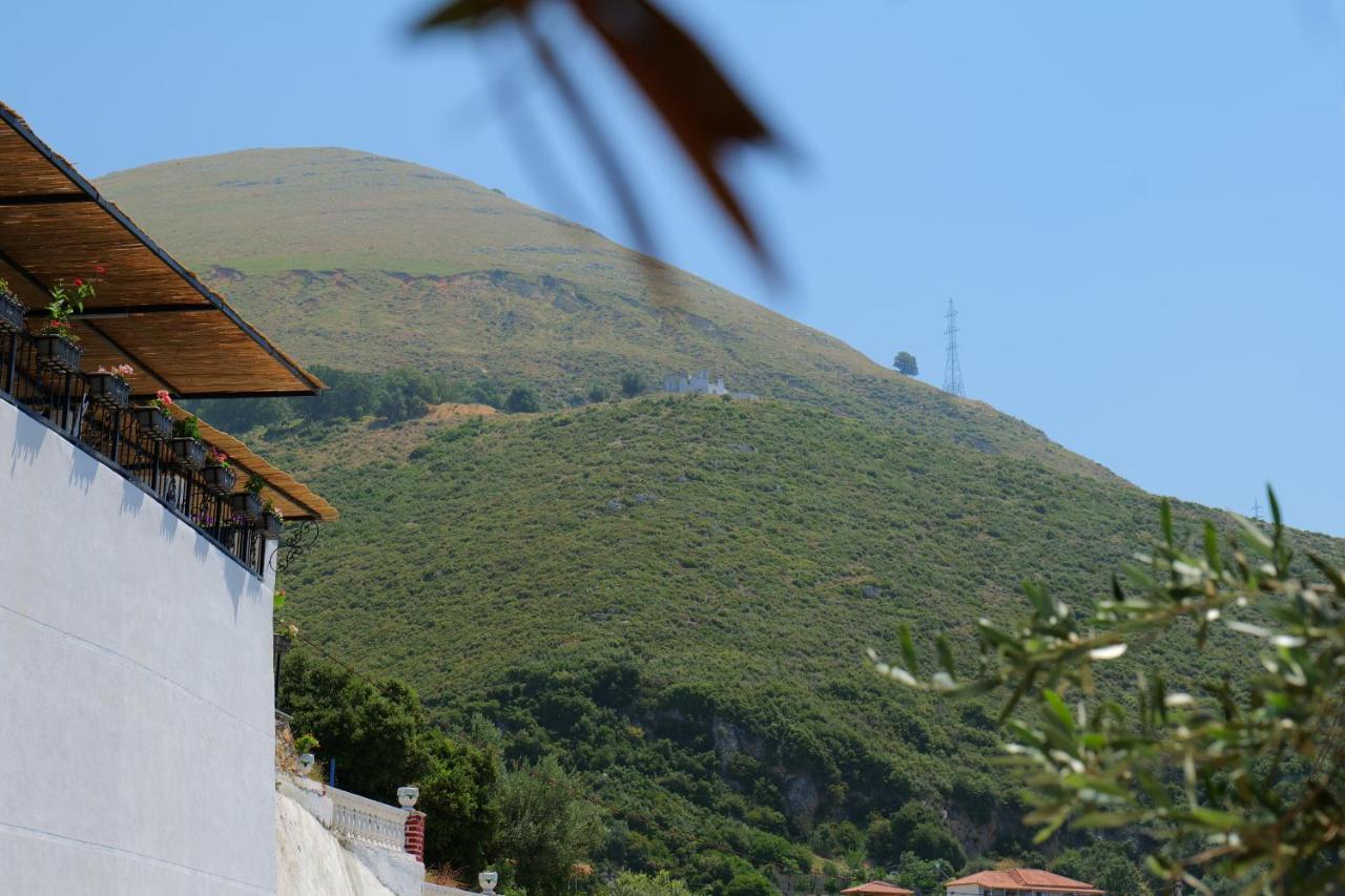 Bed and Breakfast Vila Panorama Piqeras Экстерьер фото