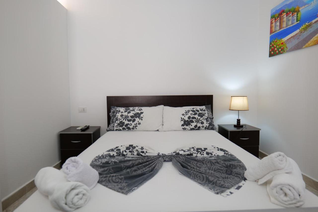 Bed and Breakfast Vila Panorama Piqeras Экстерьер фото