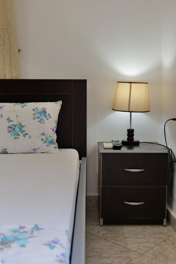 Bed and Breakfast Vila Panorama Piqeras Экстерьер фото